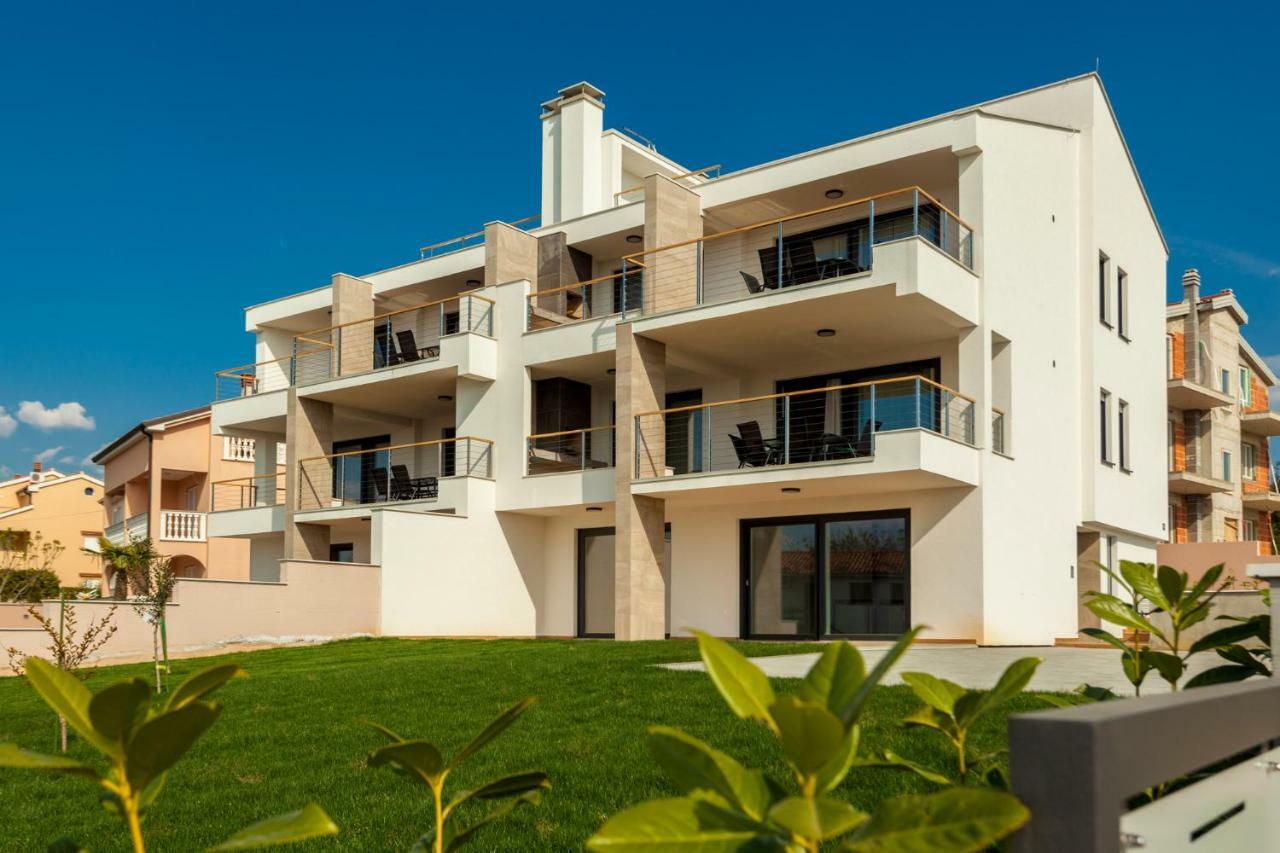 Apartments Kudec By El-Pi Tours Malinska Bagian luar foto