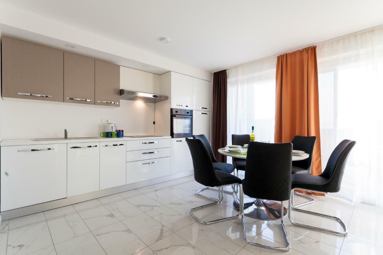 Apartments Kudec By El-Pi Tours Malinska Bagian luar foto